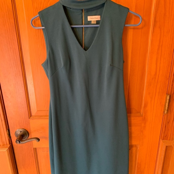 Calvin Klein Dresses & Skirts - Like new Calvin Klein teal size 6 dress